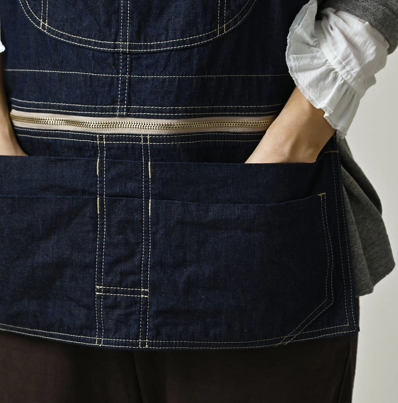 45R Komugi Denim Over Tablier Nou - Image 15