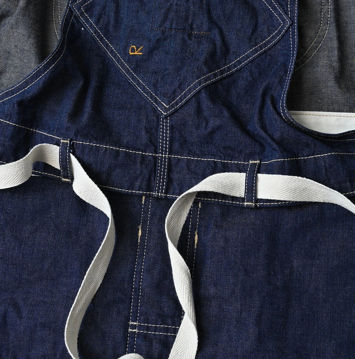 45R Komugi Denim Over Tablier Nou