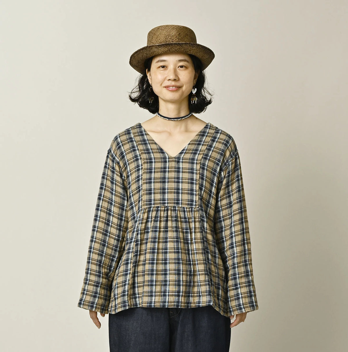 45R Indigo Doublecloth V-Gathered Blouse