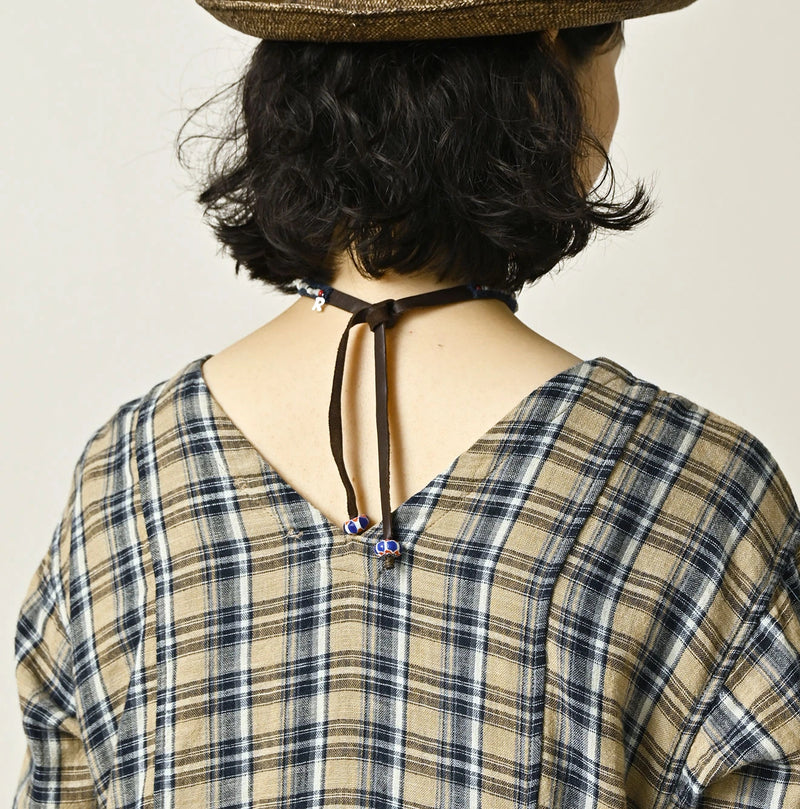 45R Indigo Doublecloth V-Gathered Blouse - Image 10