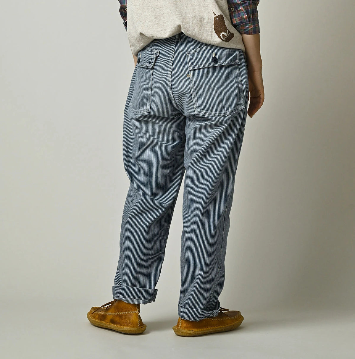45R Mugi Denim 908 Baker Pants Distressed