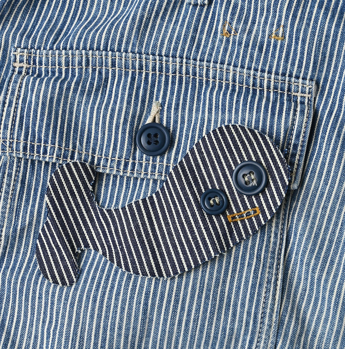 45R Mugi Denim 908 Baker Pants Distressed