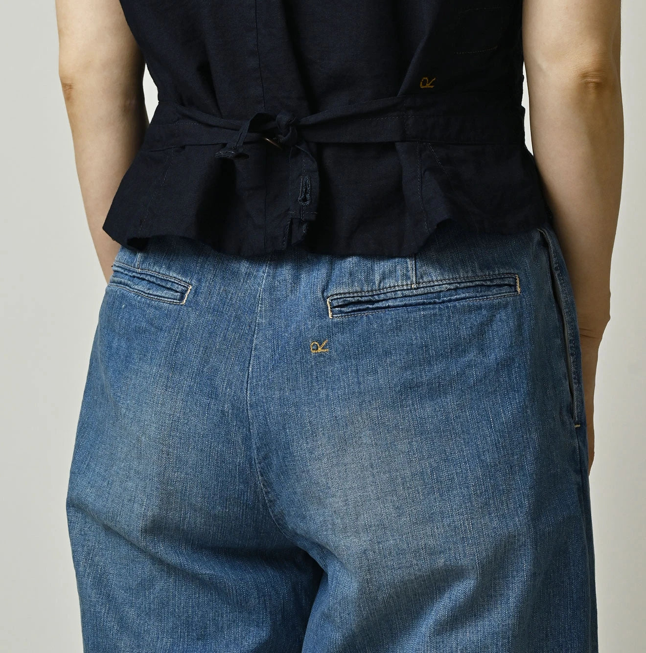 45R Mugi Denim Lucy Bermuda Pants Distressed - Image 9