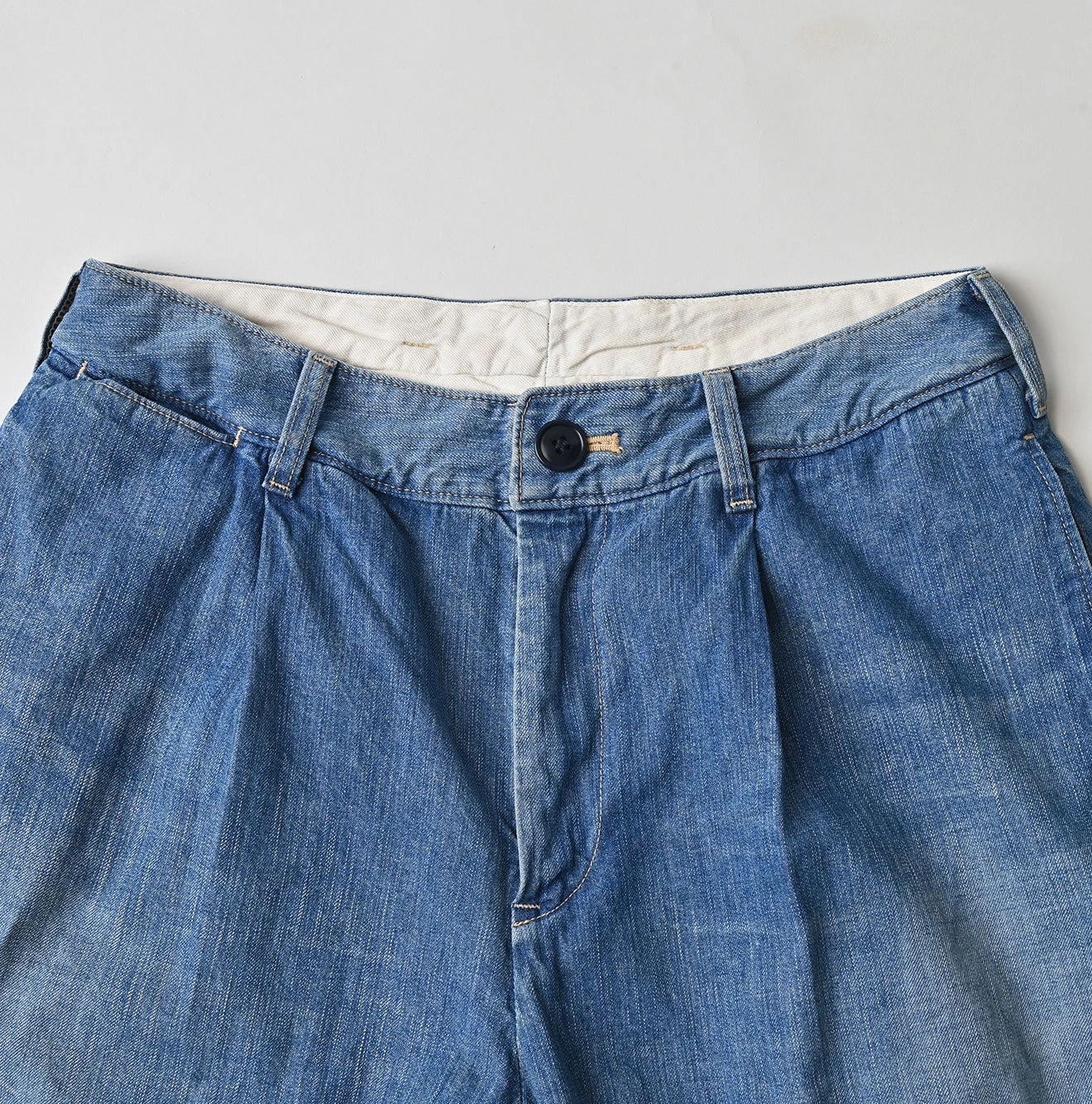 45R Mugi Denim Lucy Bermuda Pants Distressed - Image 12