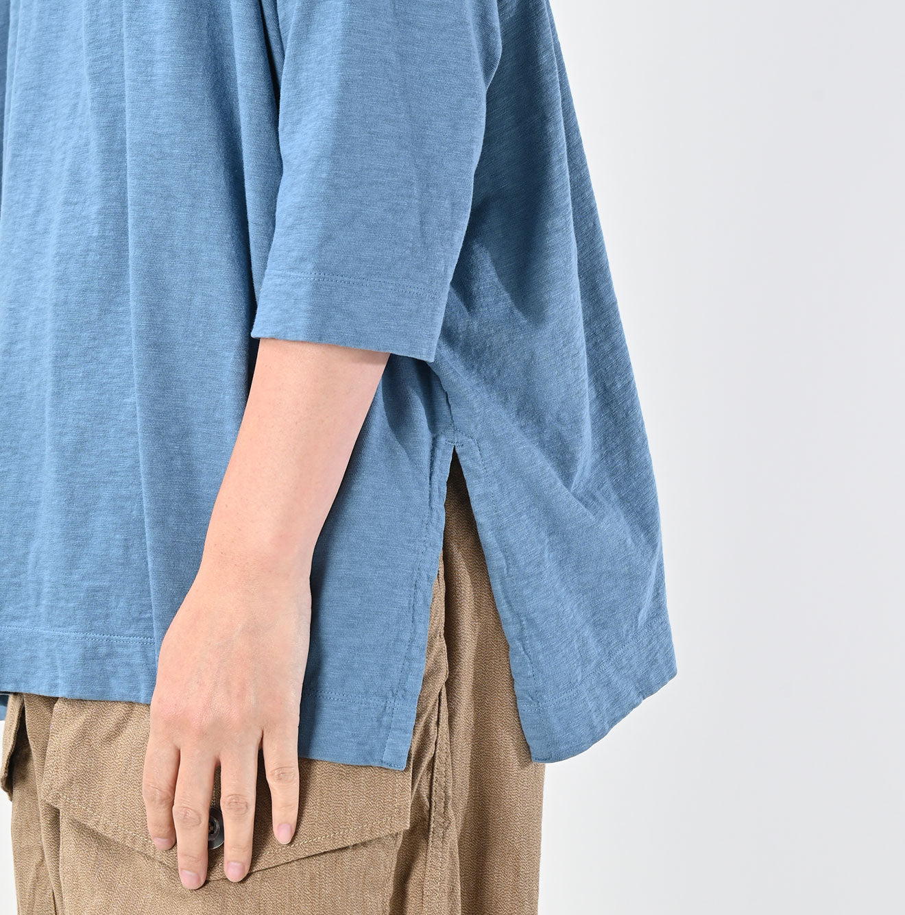 45R Big Slit T-shirt