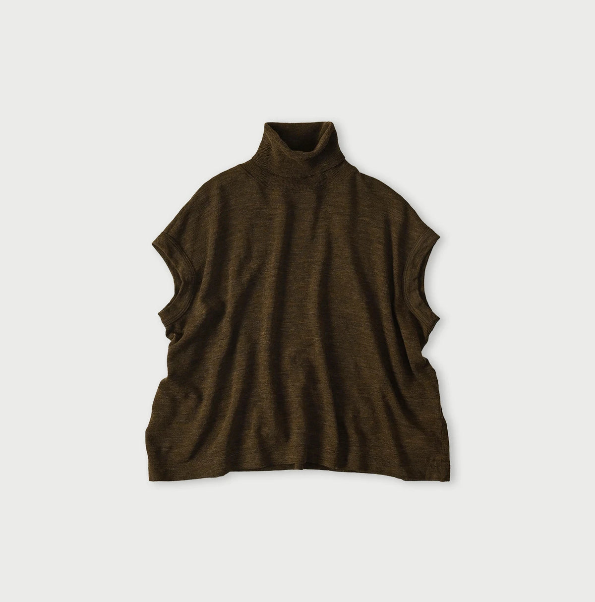 45R Camellia Turtleneck