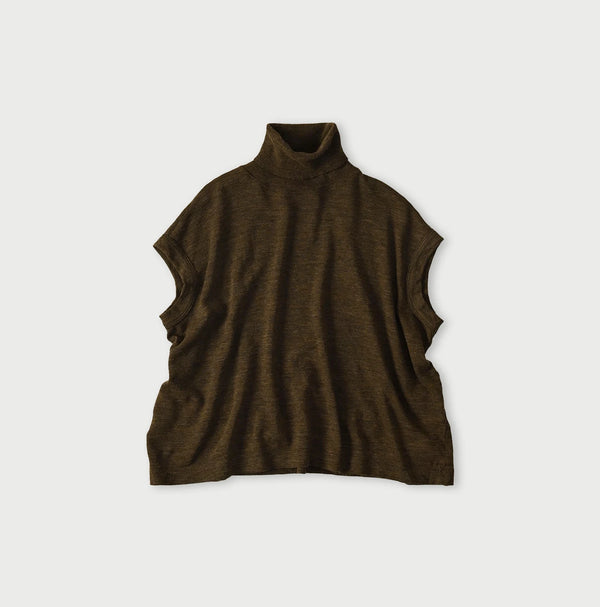 45R Camellia Turtleneck