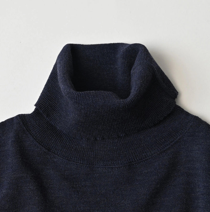45R Camellia Turtleneck - Image 16