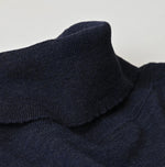 45R Camellia Turtleneck