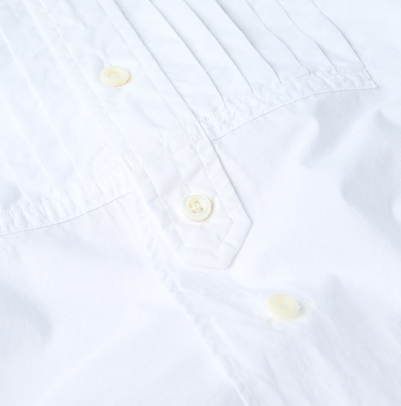 45R Batiste Pintuck 908 Shirt - Image 16