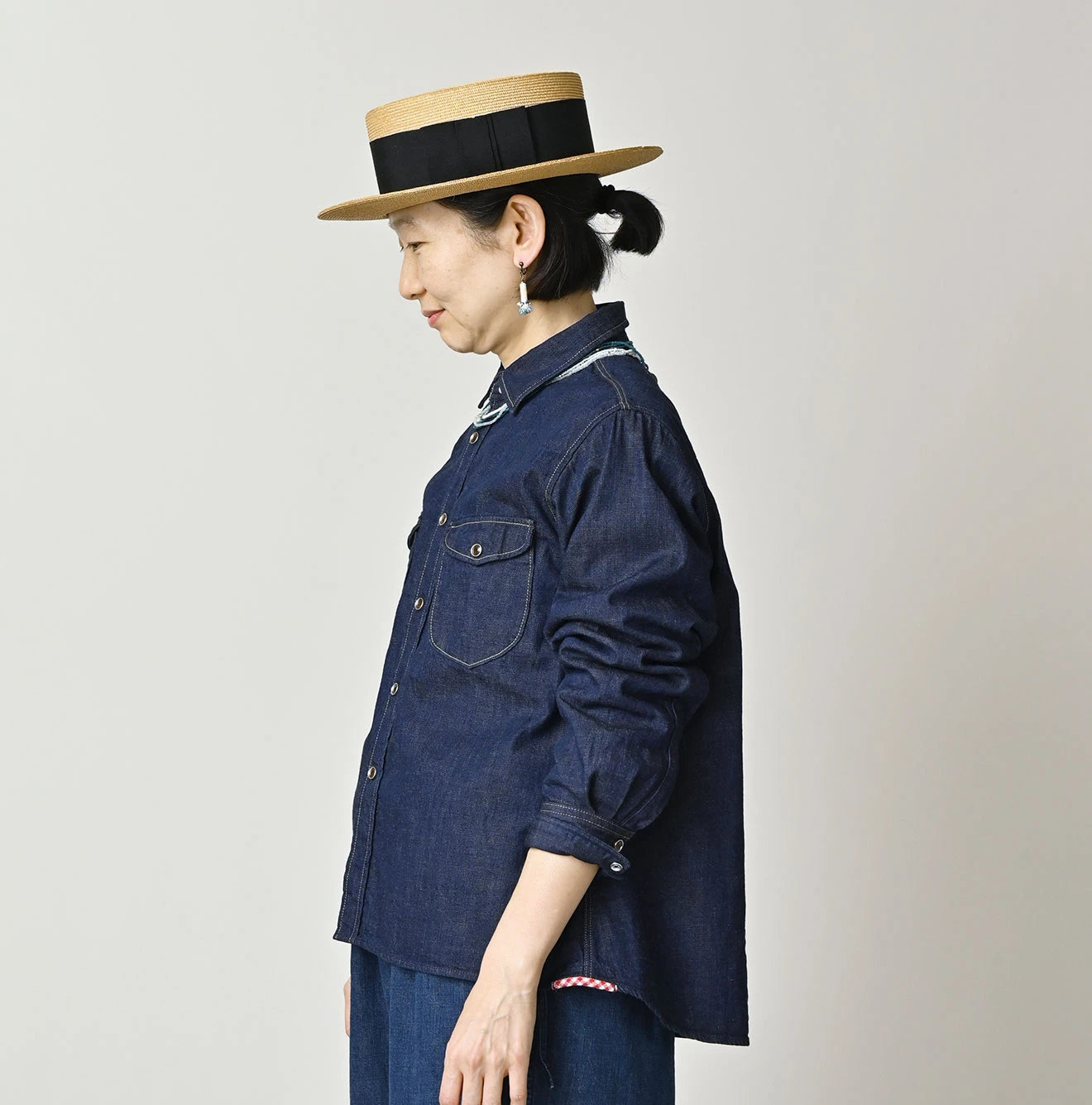 45R Komugi Denim Flare Eastern Blouse - Image 4