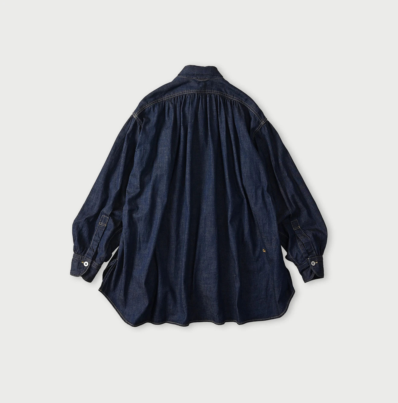45R Komugi Denim Hechima Blouse - Image 11