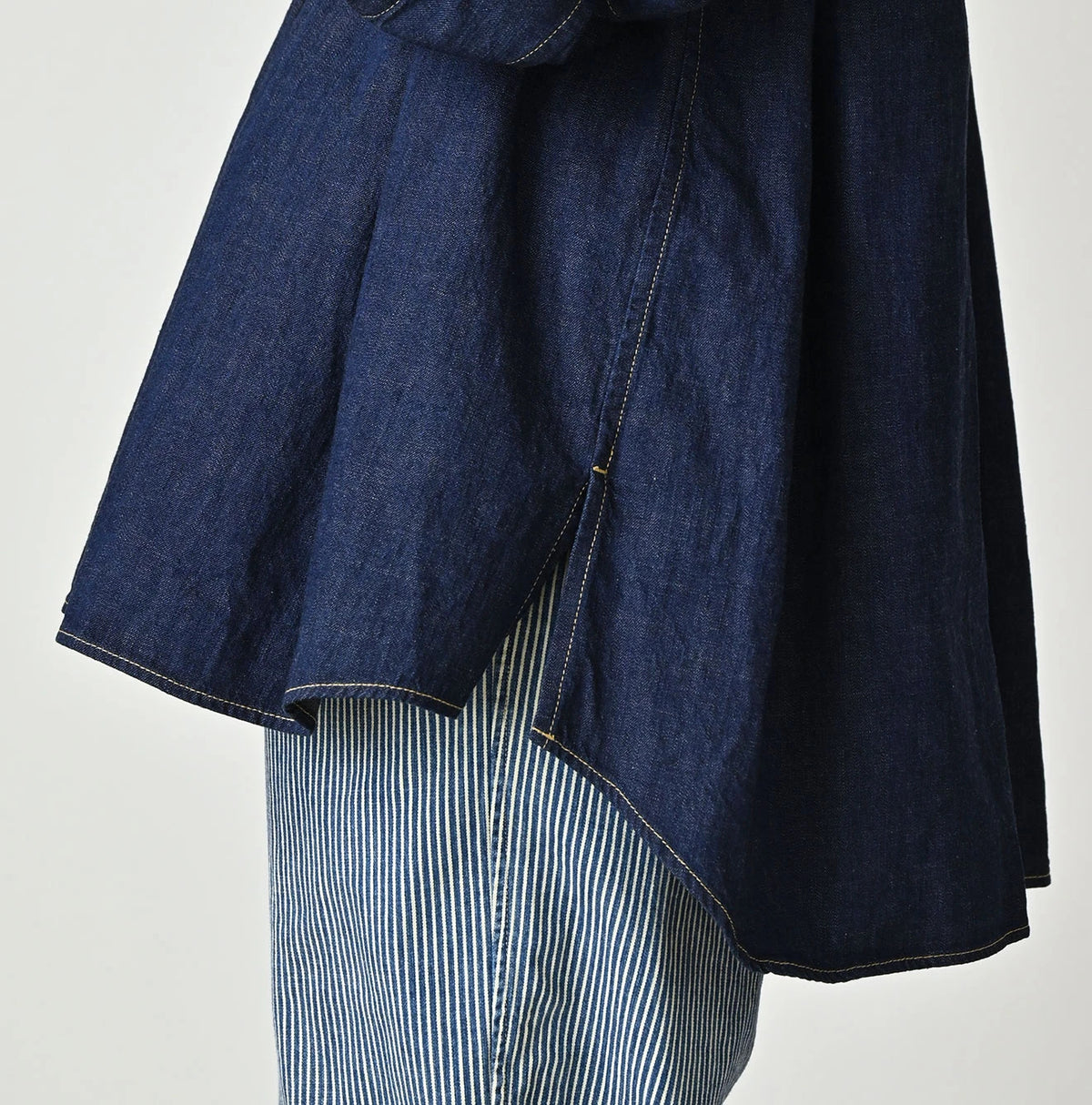 45R Komugi Denim Hechima Blouse