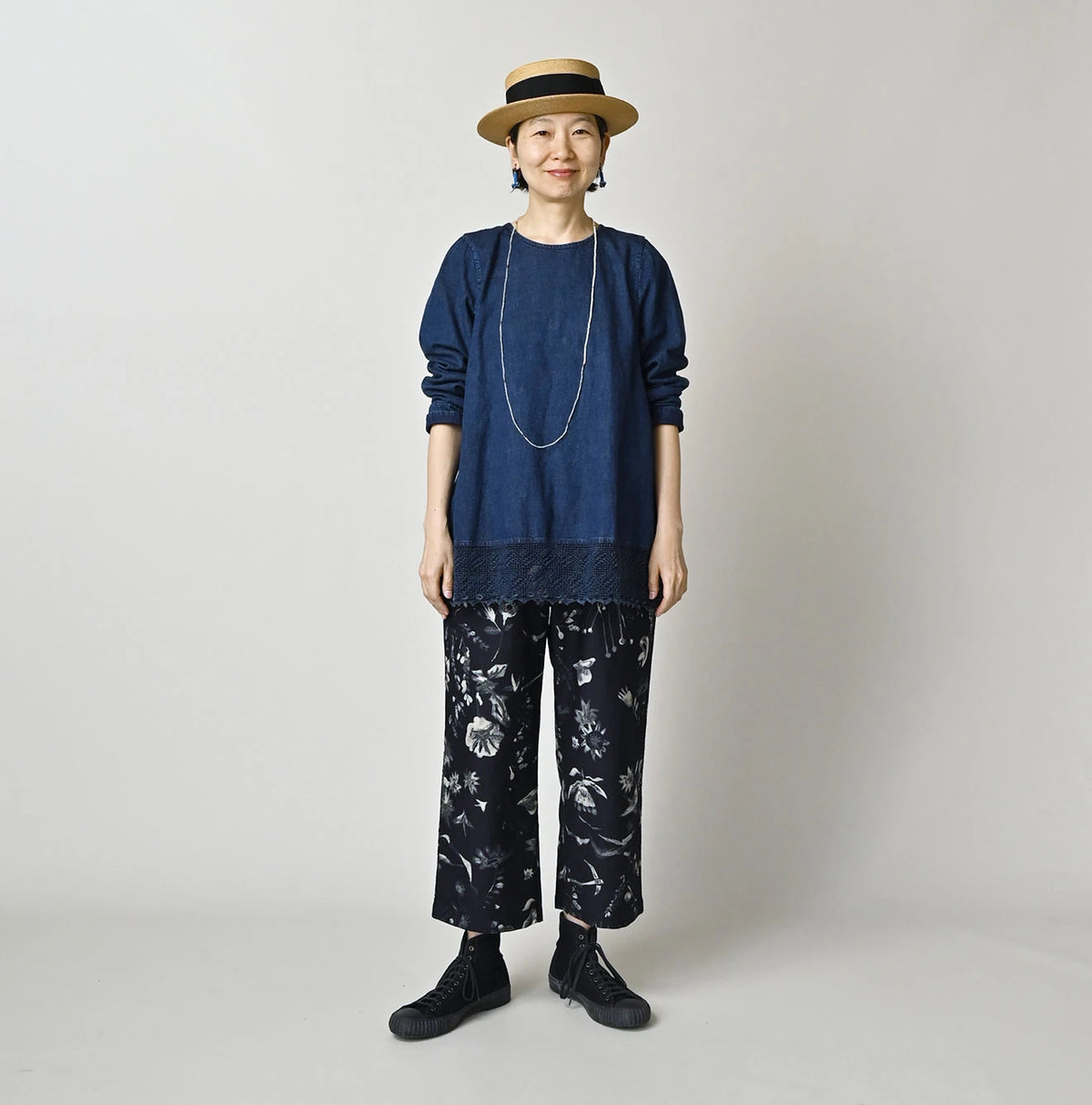 45R Komugi Denim Lace x Blouse