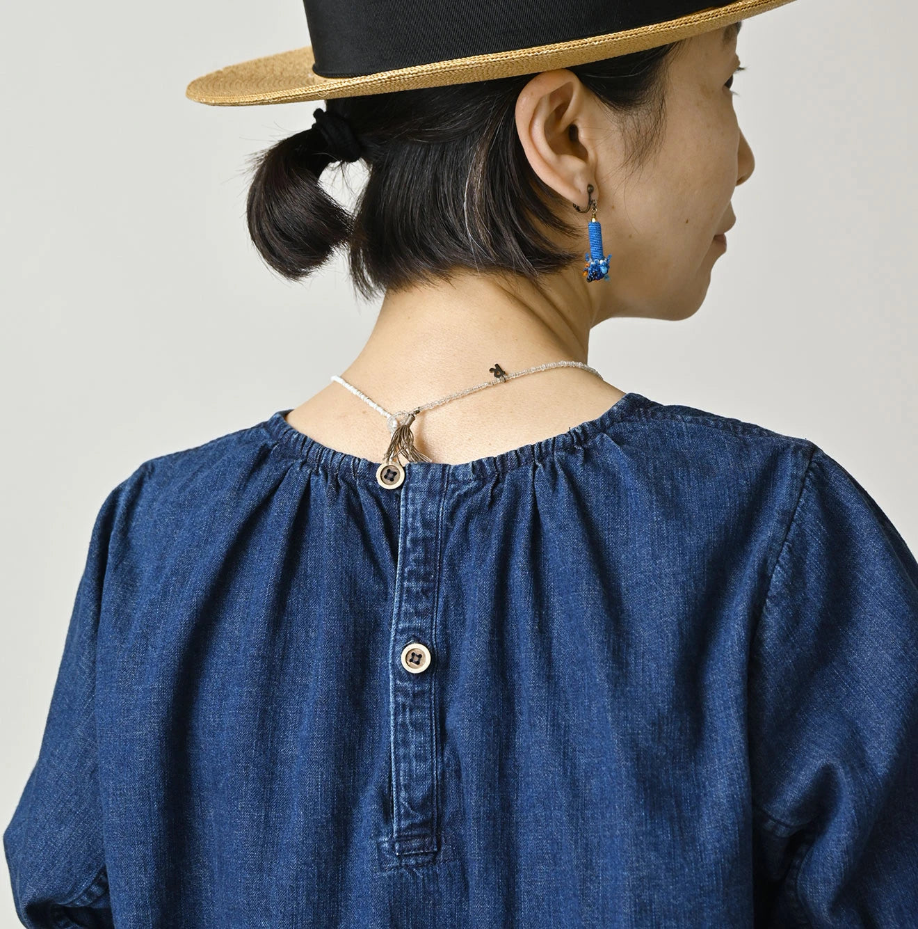 45R Komugi Denim Lace x Blouse - Image 10