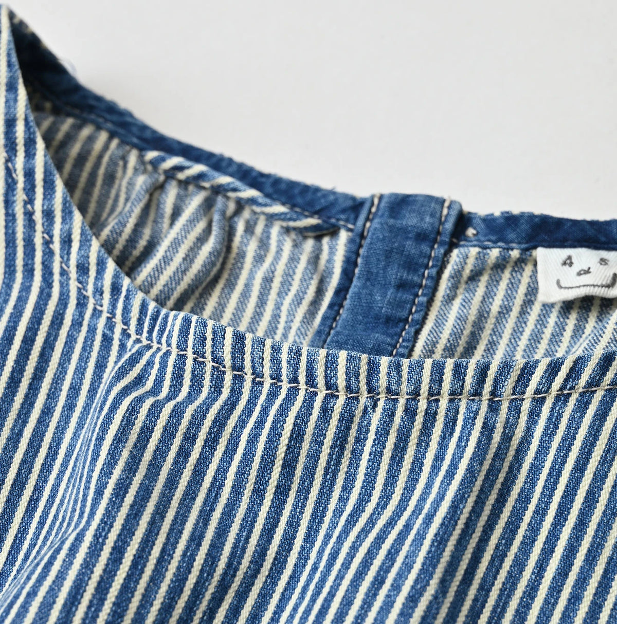 45R Komugi Denim Lace x Blouse