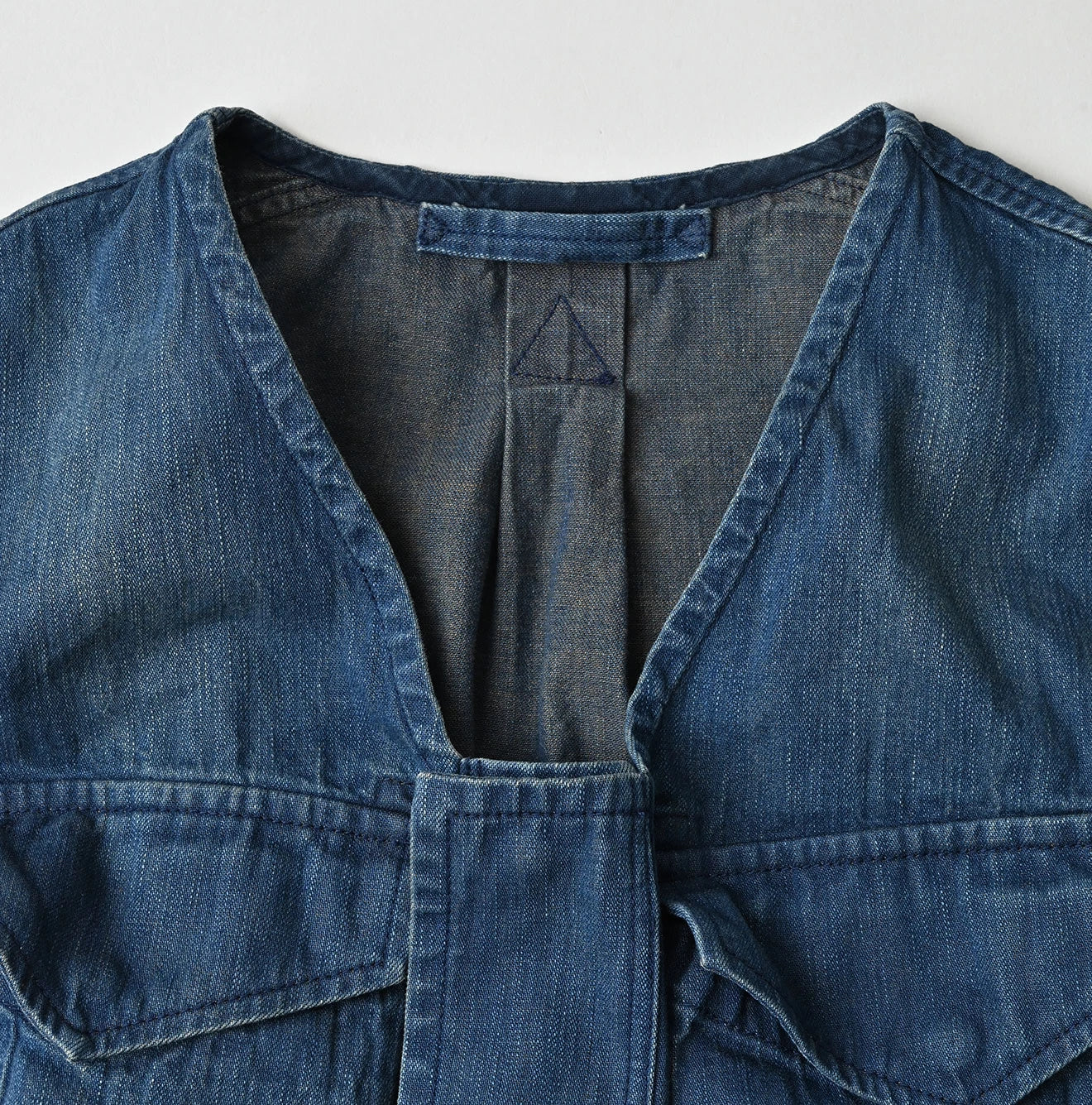 45R Light Mont Brown Denim Posh Vest Distressed - Image 13