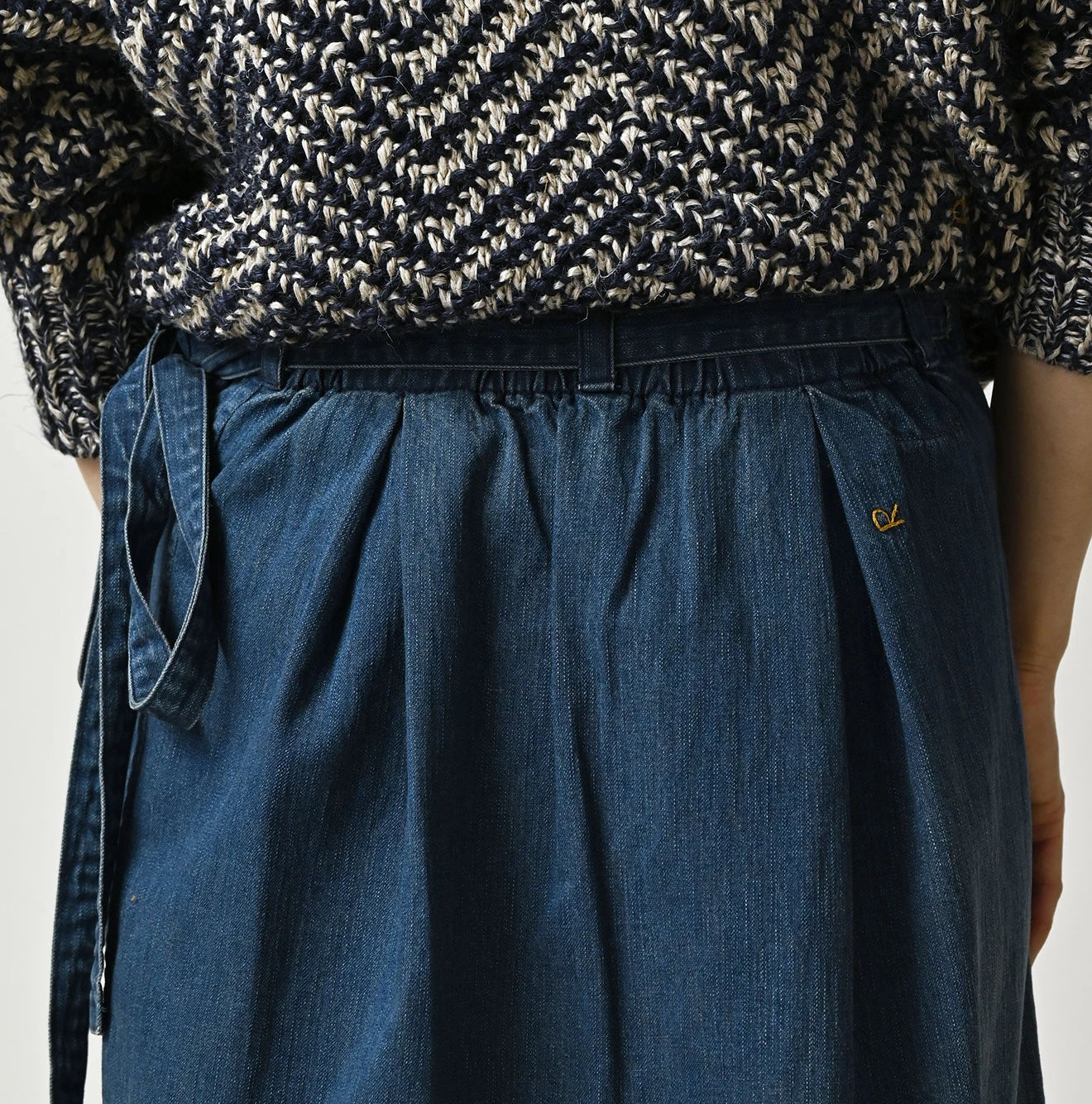 45R Light Mont Brown Denim Wrap Skirt Distressed - Image 10