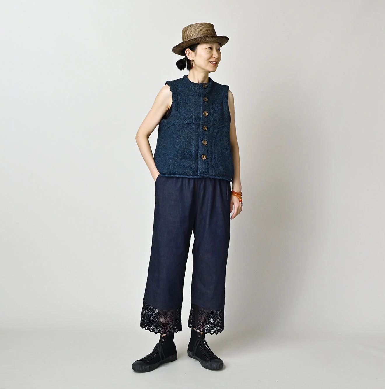 45R Komugi Denim Lace x Petti Pants - Image 2
