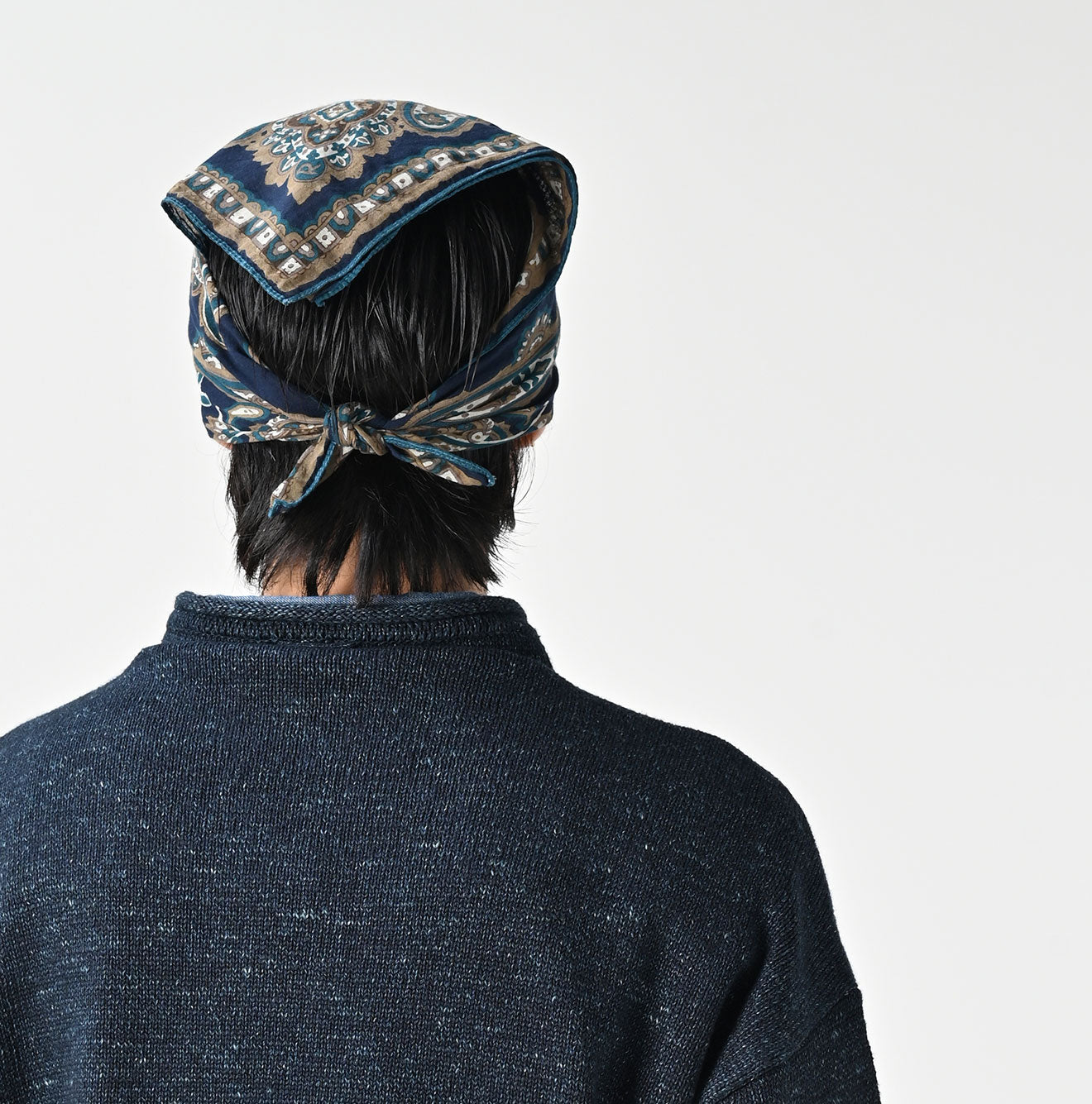 45R Gauze Paisley Sarasa Bandana