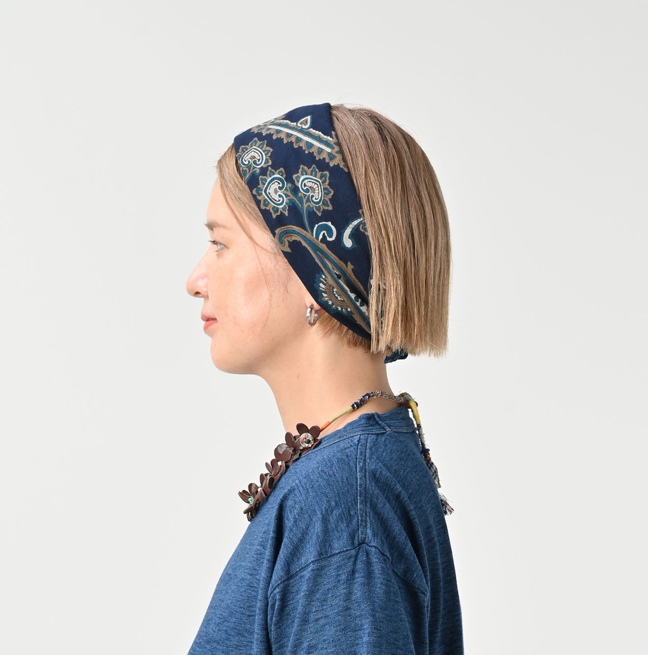 45R Gauze Paisley Sarasa Bandana