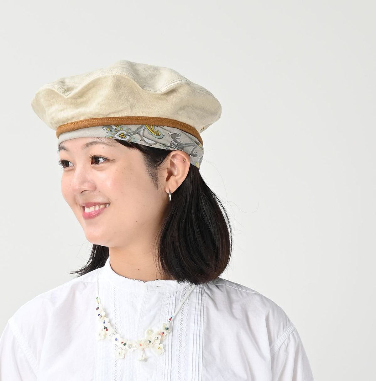 45R Gauze Paisley Sarasa Bandana