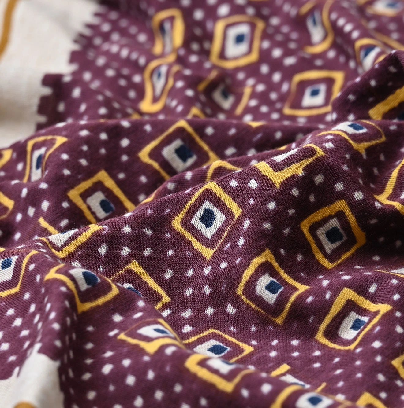 45R Tenjiku Ishidatami Bandana - Image 7