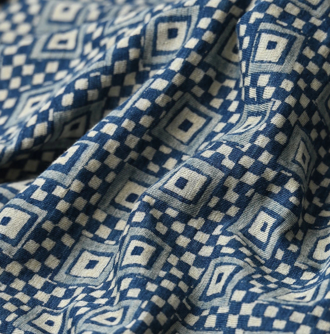45R Indigo Tenjiku Ishidatami Bandana - Image 3