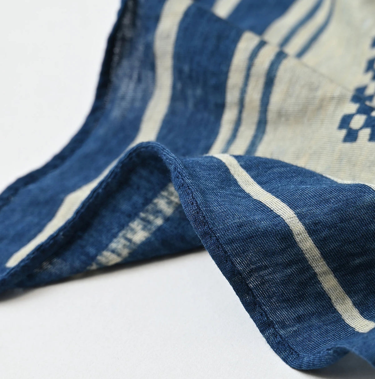 45R Indigo Tenjiku Ishidatami Bandana