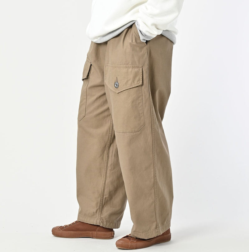45R Backsatin 908 Tent Pants - Image 9