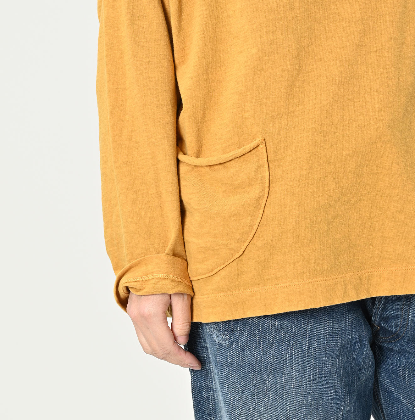 45R Botanical Dyed Tenjiku 908 Um Mock T-shirt