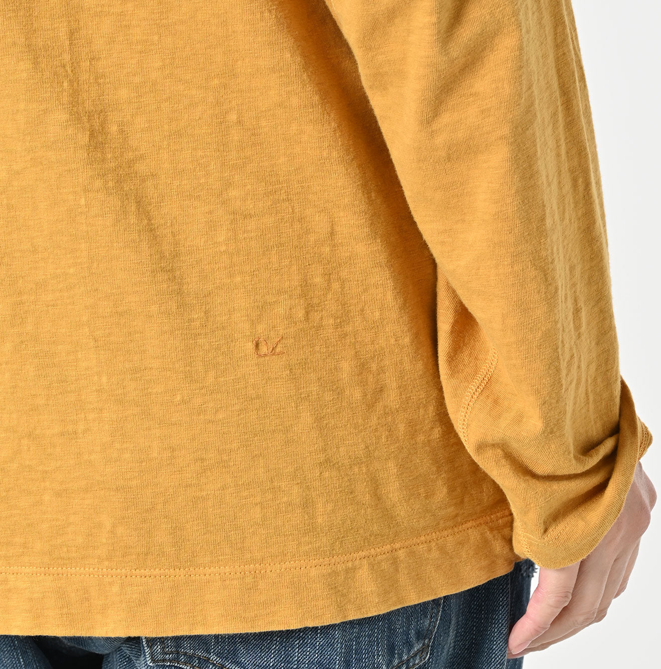 45R Botanical Dyed Tenjiku 908 Um Mock T-shirt