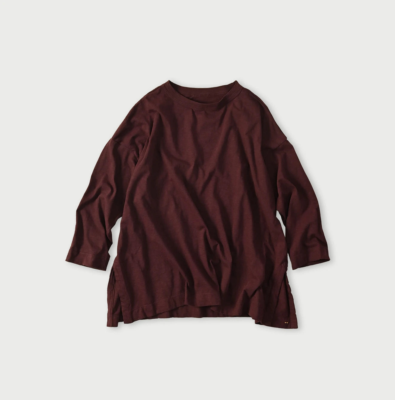 Big Slit T-shirt | A-Line with Side Slits by 45R – 45R GLOBAL
