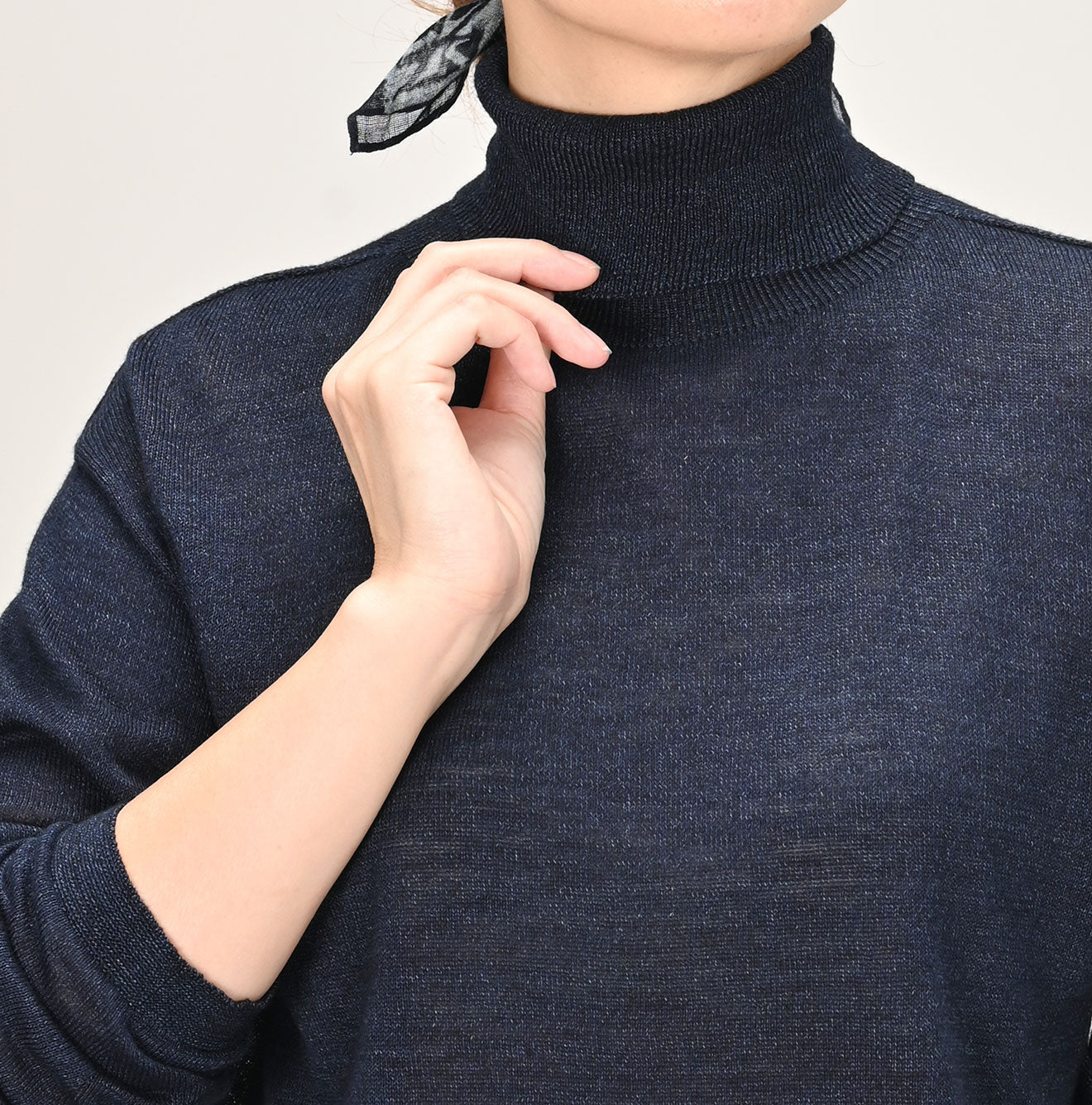 45R Indigo Super Gauze Wholegarment 908 Turtleneck