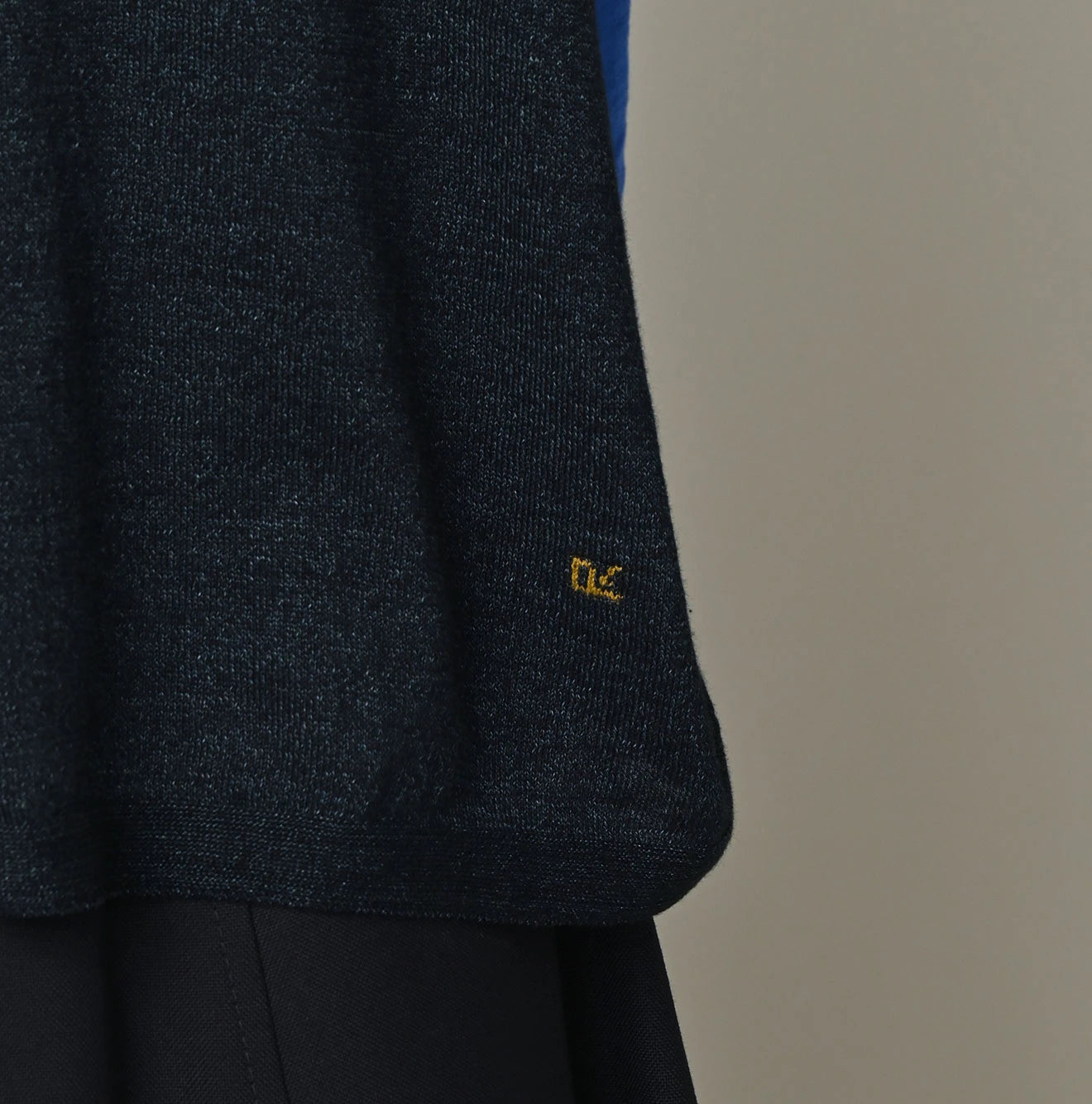 45R Indigo Super Gauze M-turtleneck - Image 9