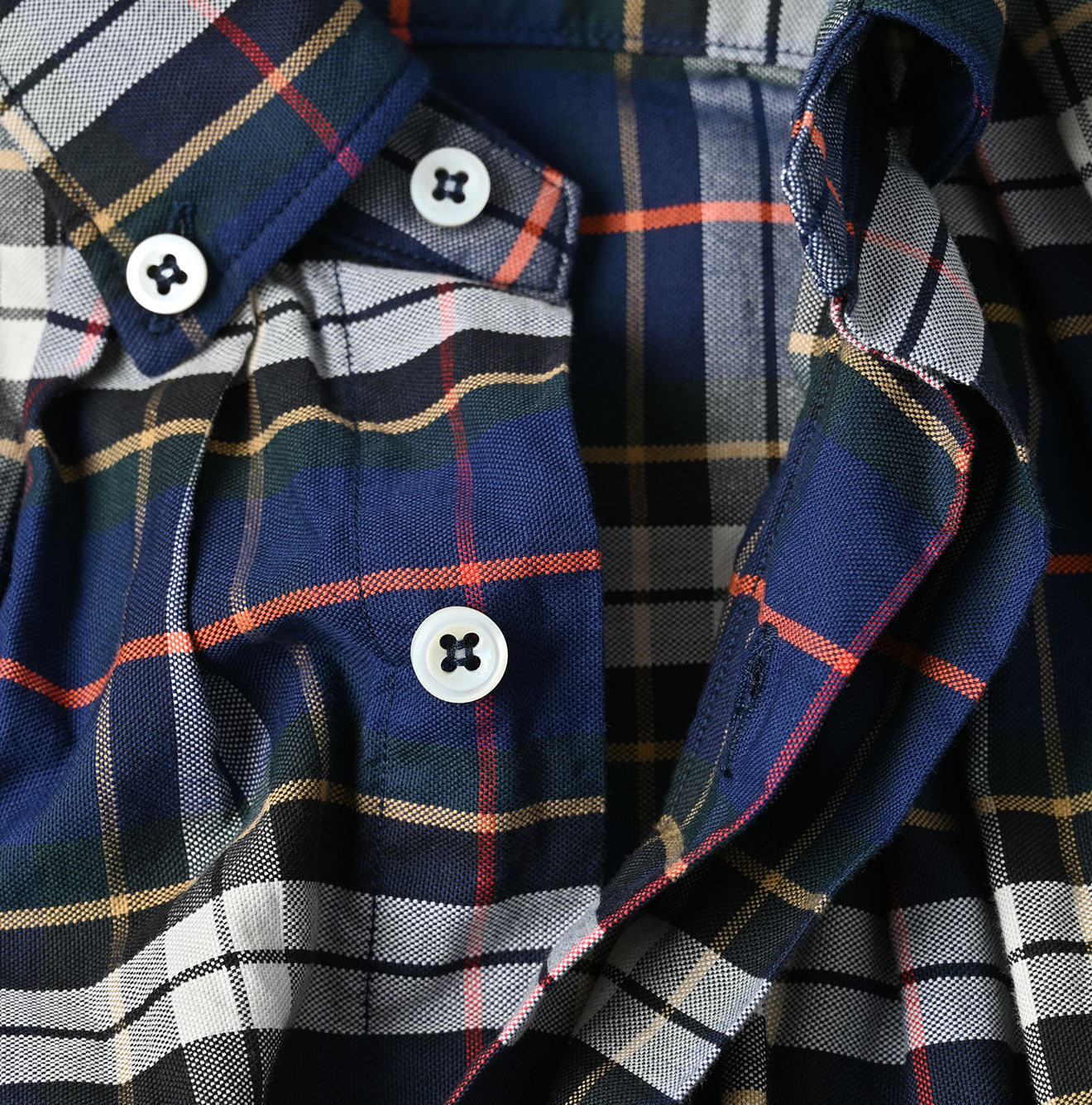 45R 504-Oxford 908 Tuck Buttondown Blouse - Image 13