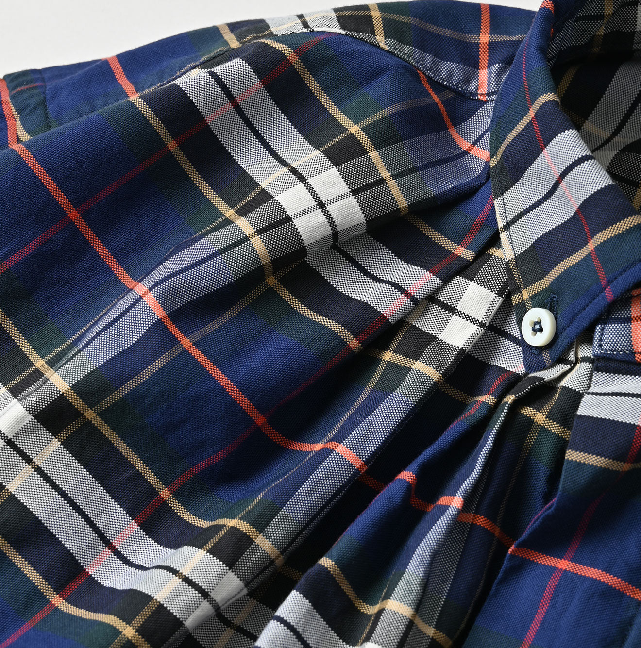 45R 504-Oxford 908 Tuck Buttondown Blouse