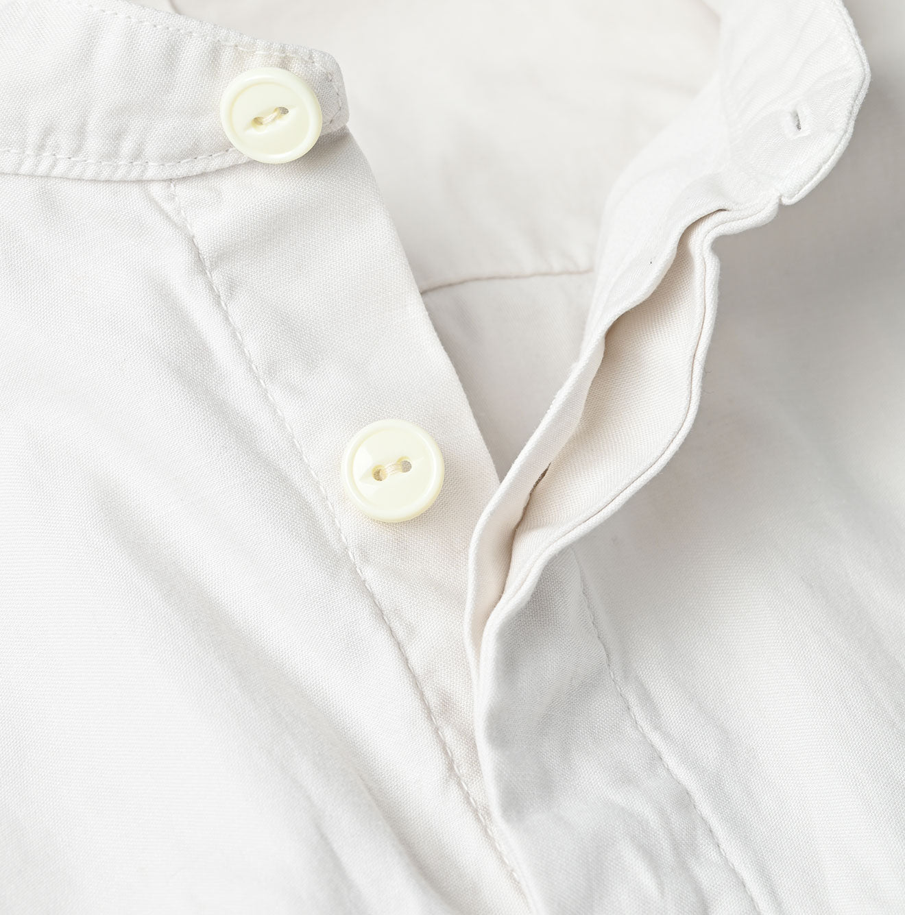 Light Back Satin 908 Nîmes Shirt | 45R Official Online Store – 45R