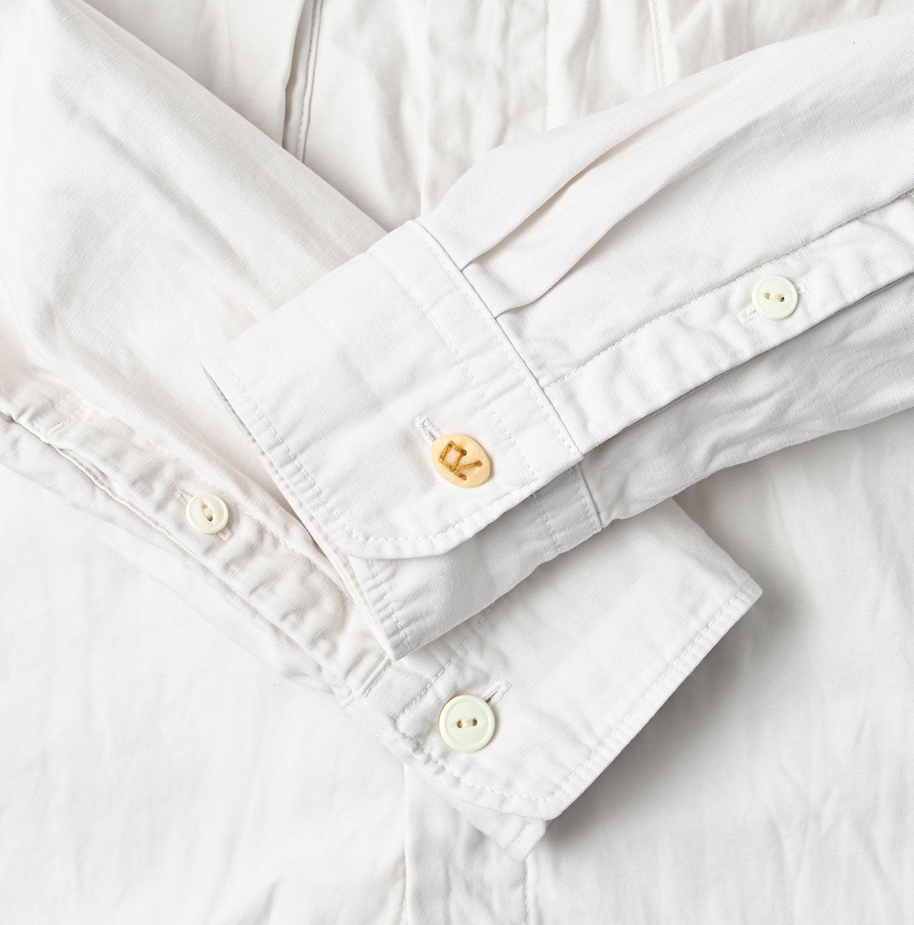 45R Light Back Satin 908 Nîmes Shirt - Image 21