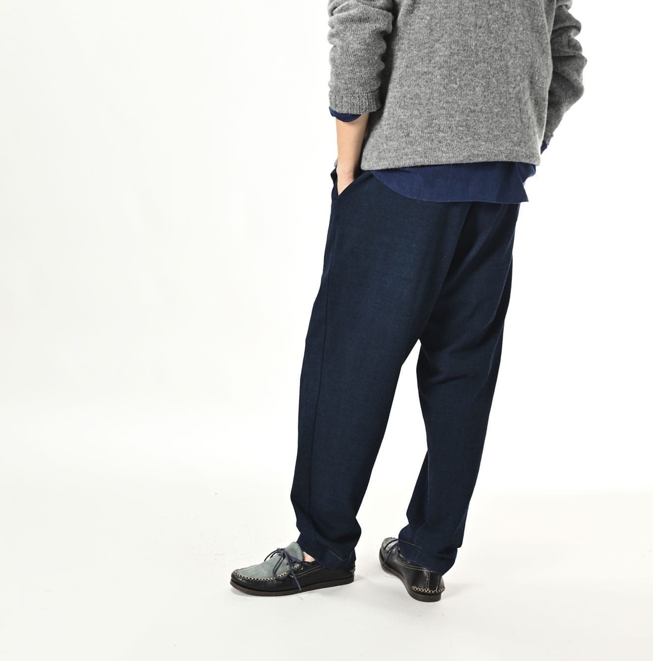 Indigo Dekoboko Tenjiku 908 Sweat Pants - 45R by 45rpm studio