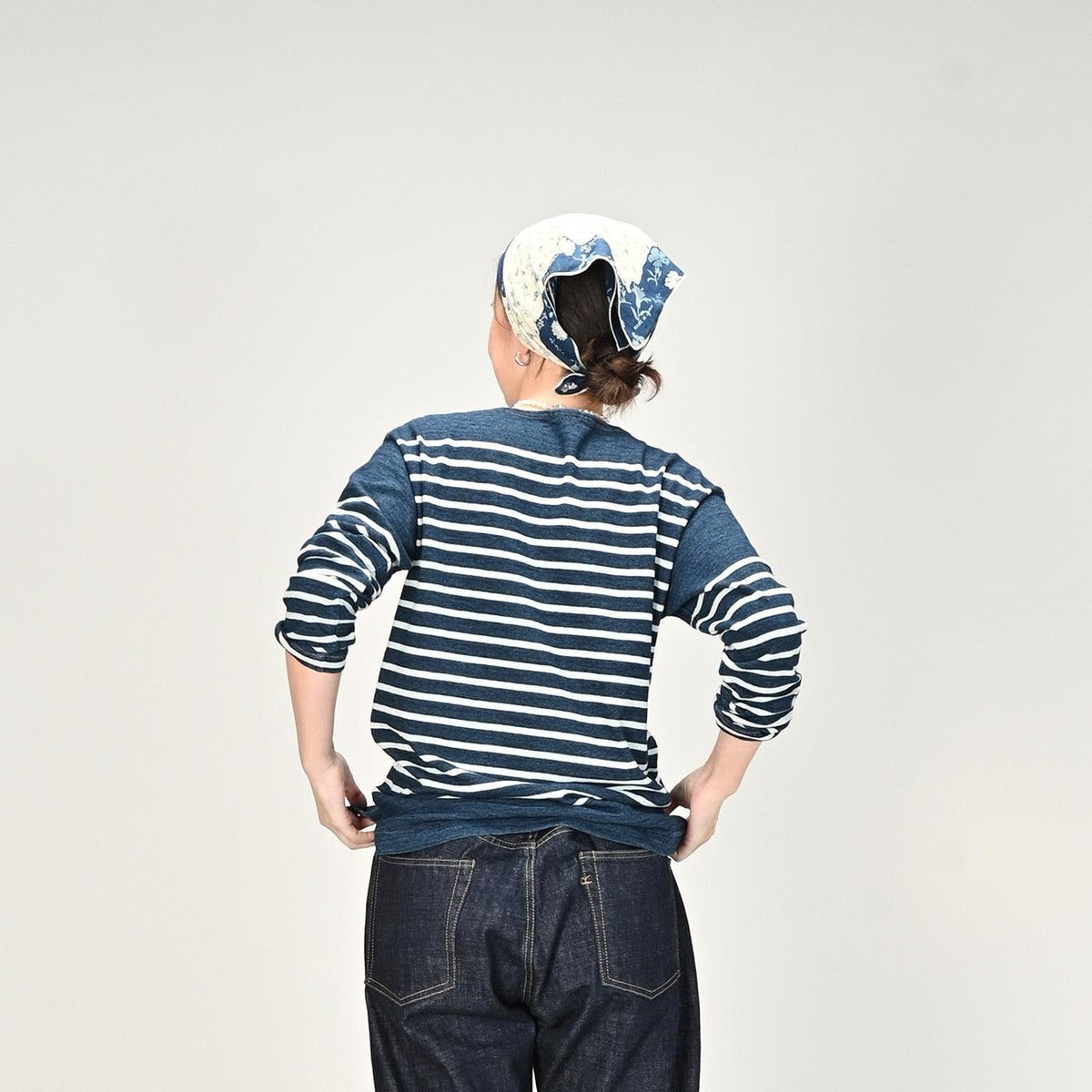 Indigo Basque 908 T-shirt (Size 2) - 45R by 45rpm studio
