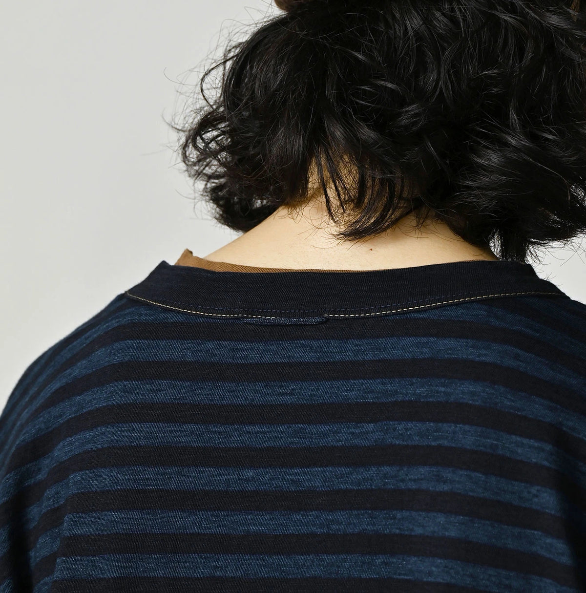 45R Indigo Stripe Umihiko Logo 908 T-shirt - Image 14