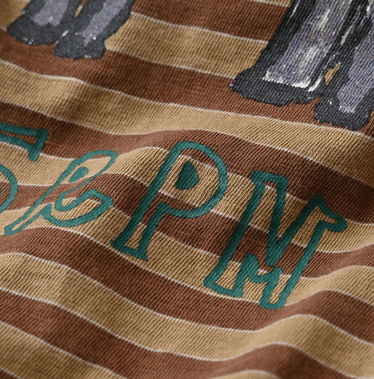 45R Stripe Big Slit Hiko Betouch Goaton T-shirt