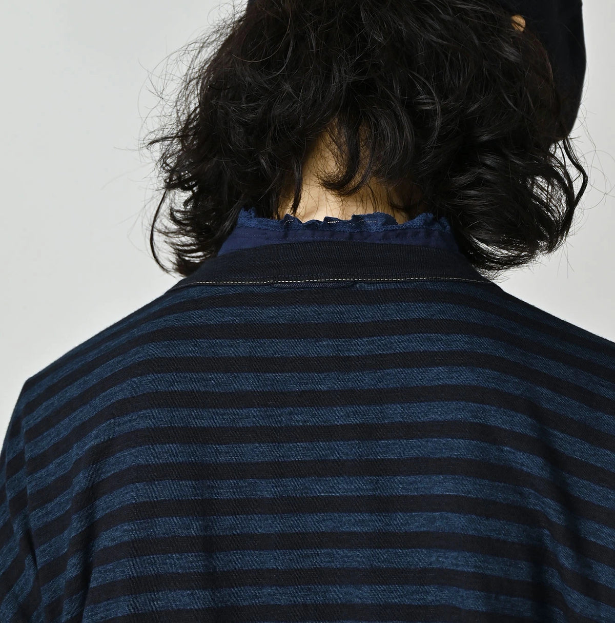 45R Indigo Stripe Big Slit Hiko Betouch Goaton T-shirt