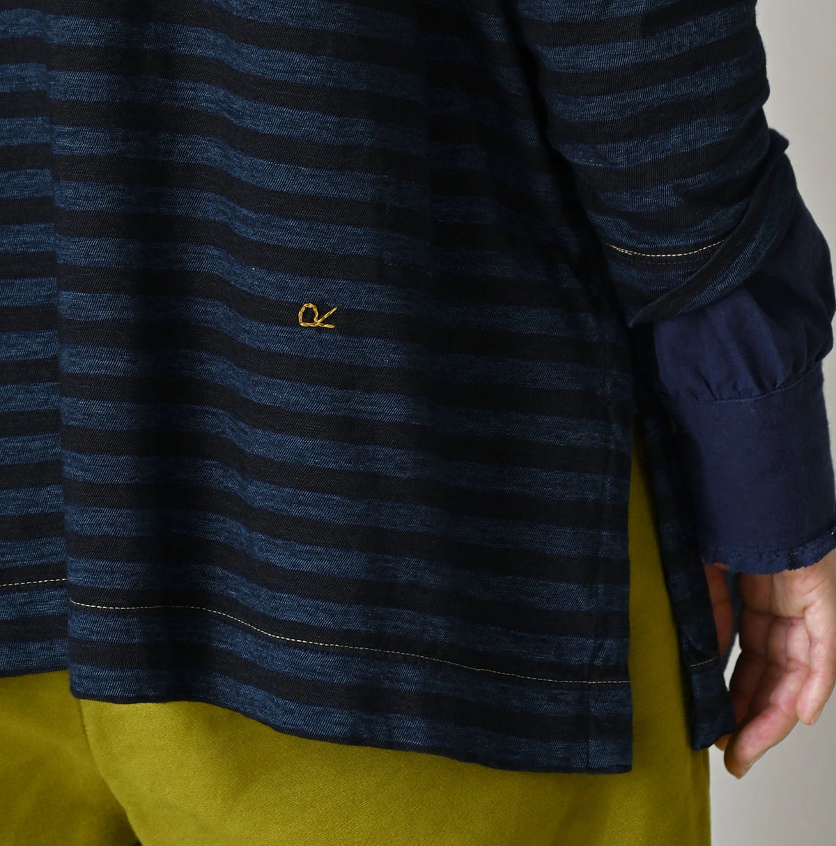 45R Indigo Stripe Big Slit Hiko Betouch Goaton T-shirt - Image 10
