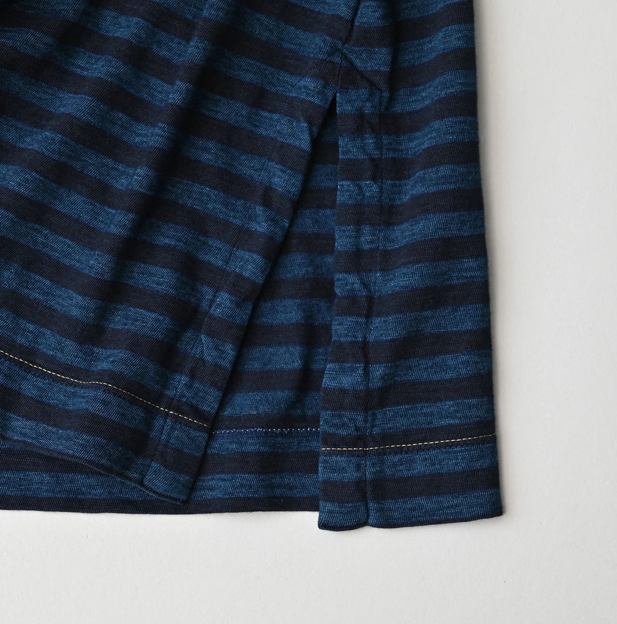 45R Indigo Stripe Big Slit Hiko Betouch Goaton T-shirt - Image 16