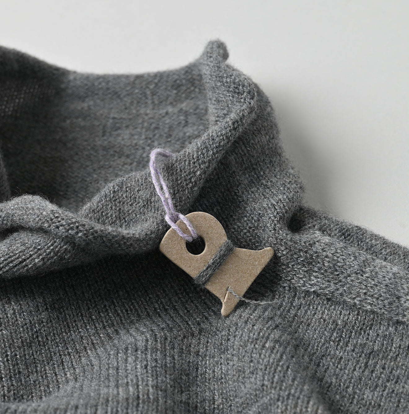 45R Float Felted M-turtleneck