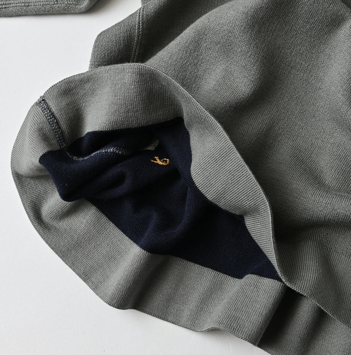45R Smooth Yock Neck M-Shirt