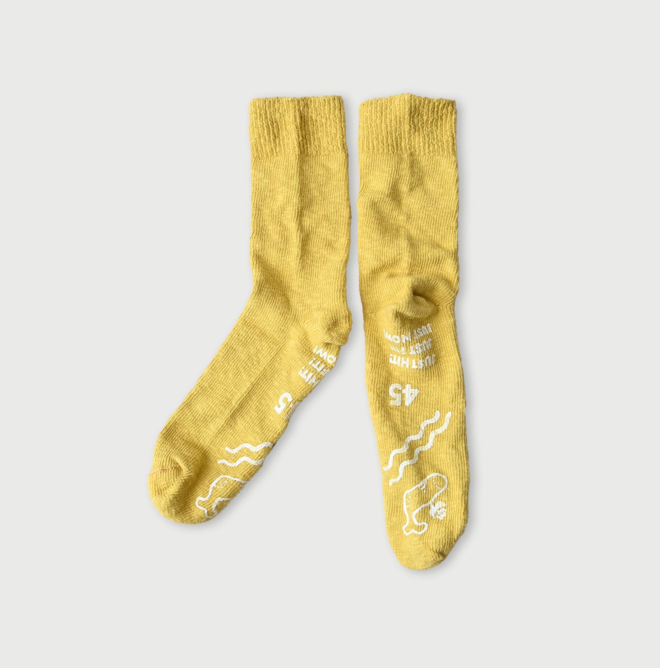 45R Botanical Dyed Tenjiku Socks