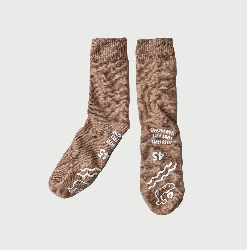 45R Botanical Dyed Tenjiku Socks - Image 9